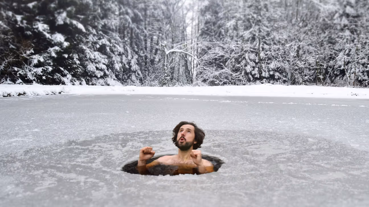 cold-shower-swim-hof-dopamine-detox